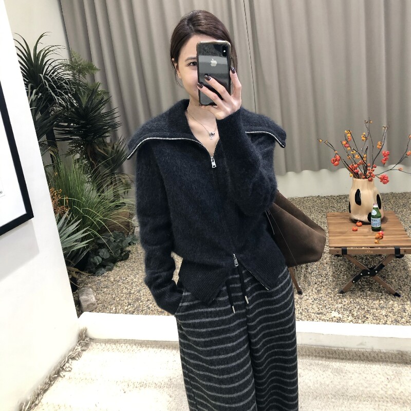 2025秋冬季新款大翻领抗起球双拉链羊毛毛衣外套宽松针织开衫女装