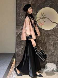 早秋穿搭套装2024新款女春秋新中式国风粉色提花外套半身裙两件套