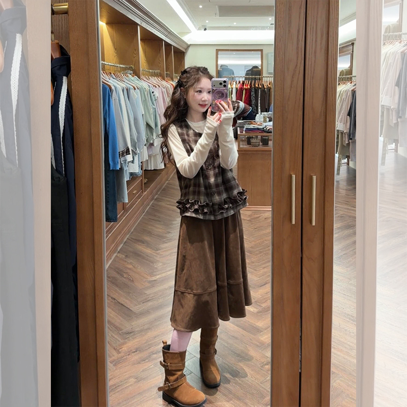 慵懒风穿搭一整套巨好看格子马甲高腰百搭半身裙三件套女新款