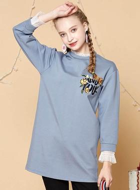 E家新款韩范简约拼接蕾丝刺绣字母中长款卫衣女EEMT86C53N