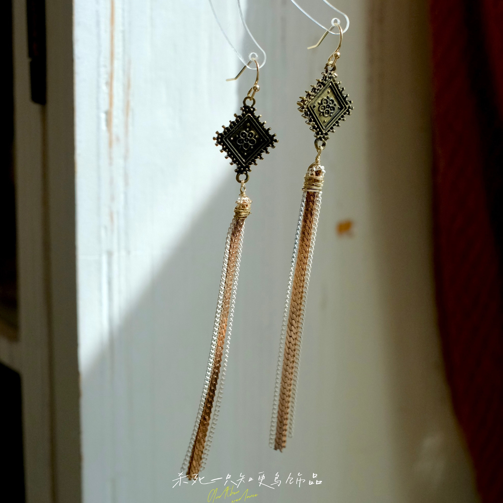 《牧野诗歌》复古文艺民族风古铜雕花长款流苏小众耳环耳夹耳饰女