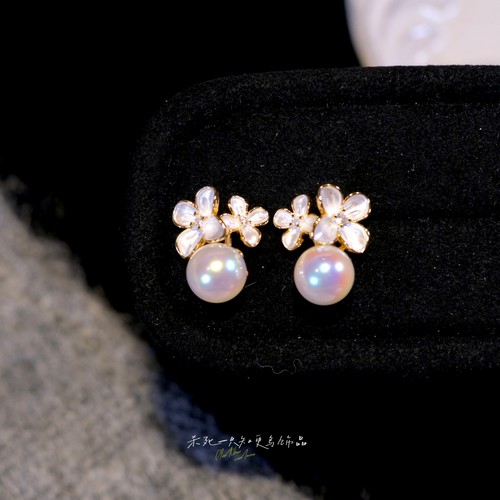 花朝节春夏珐琅白色花朵珍珠耳钉