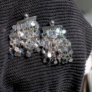 《映流光》波光粼粼爆闪银色金属亮片流苏复古高级感耳环耳夹耳饰