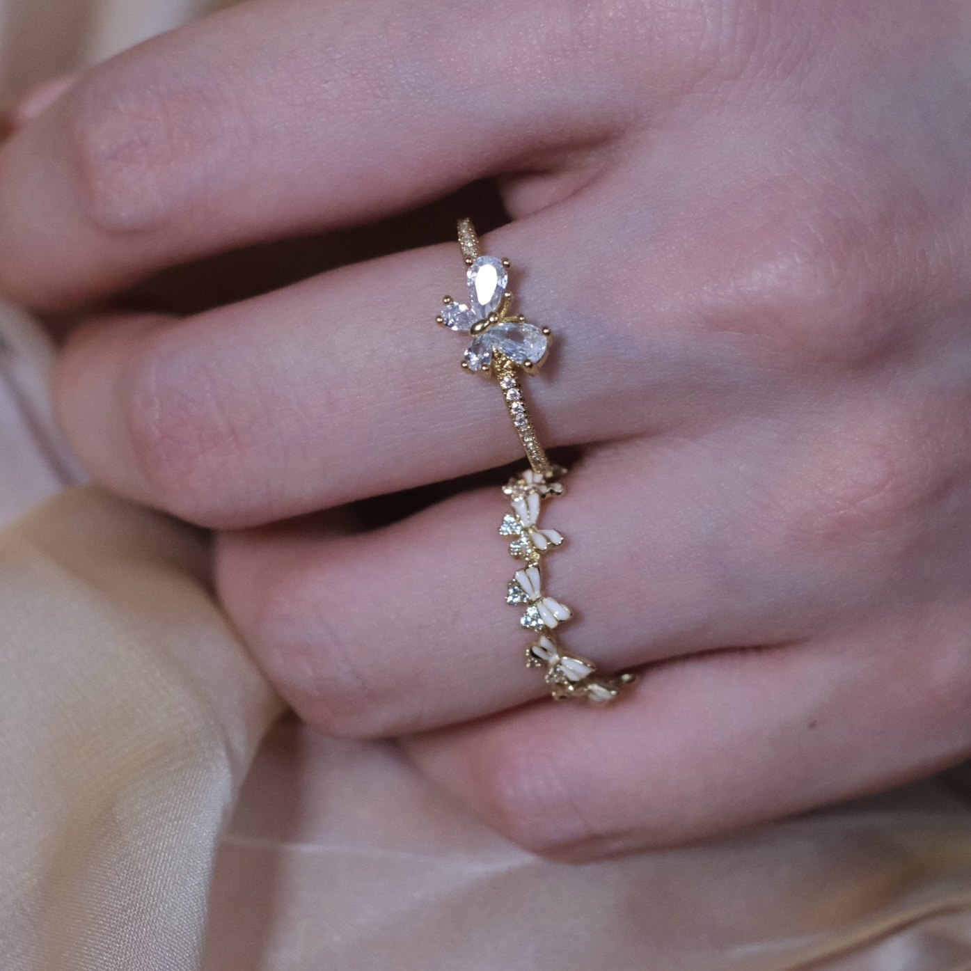 《蝴蝶情诗》复古精致宫廷风小众锆石珐琅滴釉精致叠戴戒指可调节