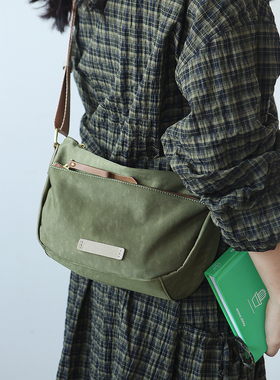 布谷森林女士新款牛津布配牛皮单肩包休闲轻便百搭斜挎小方包B561