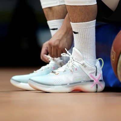 李宁篮球鞋冬韦德幻影6男低帮回弹耐磨防滑篮球场地鞋ABPU029