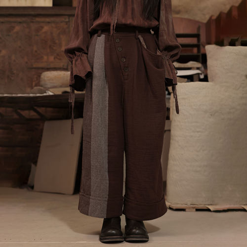 不规则斜门襟条纹宽松直筒九分裤