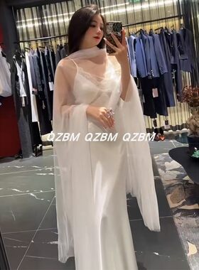 2026轻熟优雅风V领罩衫连衣裙女