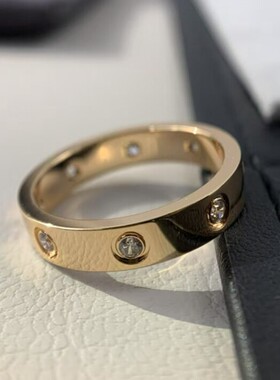 镀18K玫瑰金简约窄版素圈戒指轻奢高级感love情侣对戒2025新款