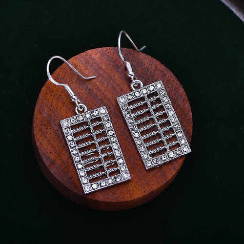 气质欧美日韩新款防过敏可爱耳环