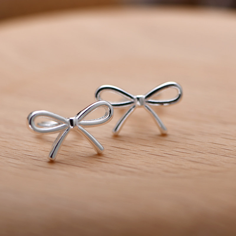 999纯银弯钩耳钉时尚小清新蝴蝶结足银防过敏简约写意个性别致潮,饰品/流行首饰/时尚饰品新,耳钉,淘宝优惠券,粉丝福利购,淘宝优惠卷