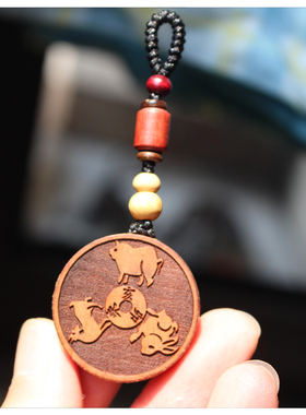 桃木雕刻十二生肖钥匙挂件吊坠