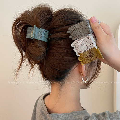 不怕发量多比大抓夹能抓发夹