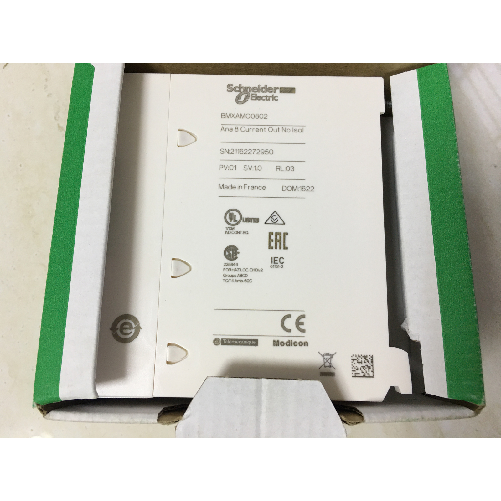 施耐德全新模块TM241CEC24T