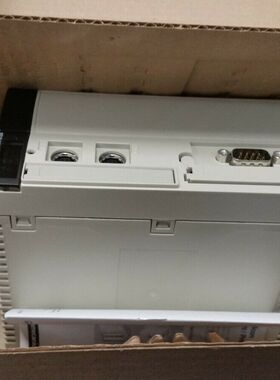 施耐德控制器TSXP572823M现货促销