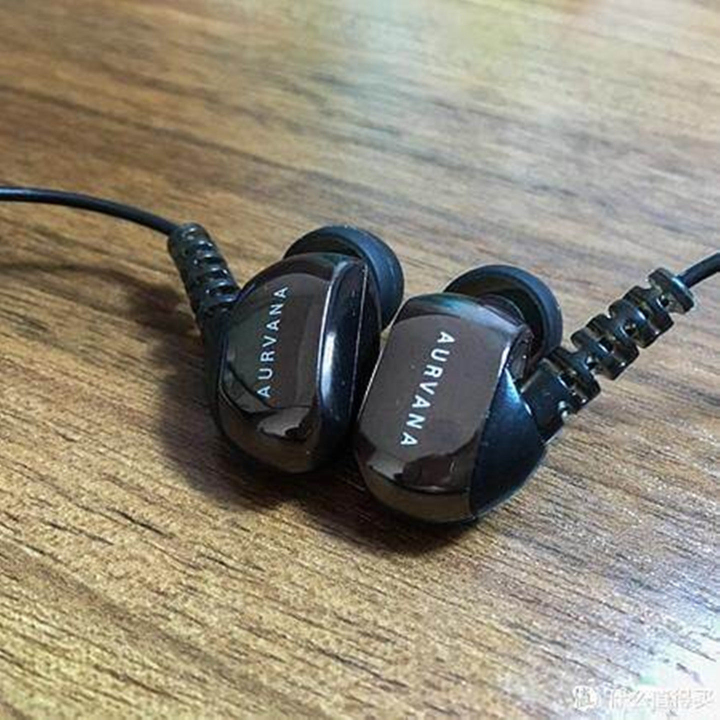 创新 in ear3 plus耳机 入耳式HiFi音乐耳机 线控麦克