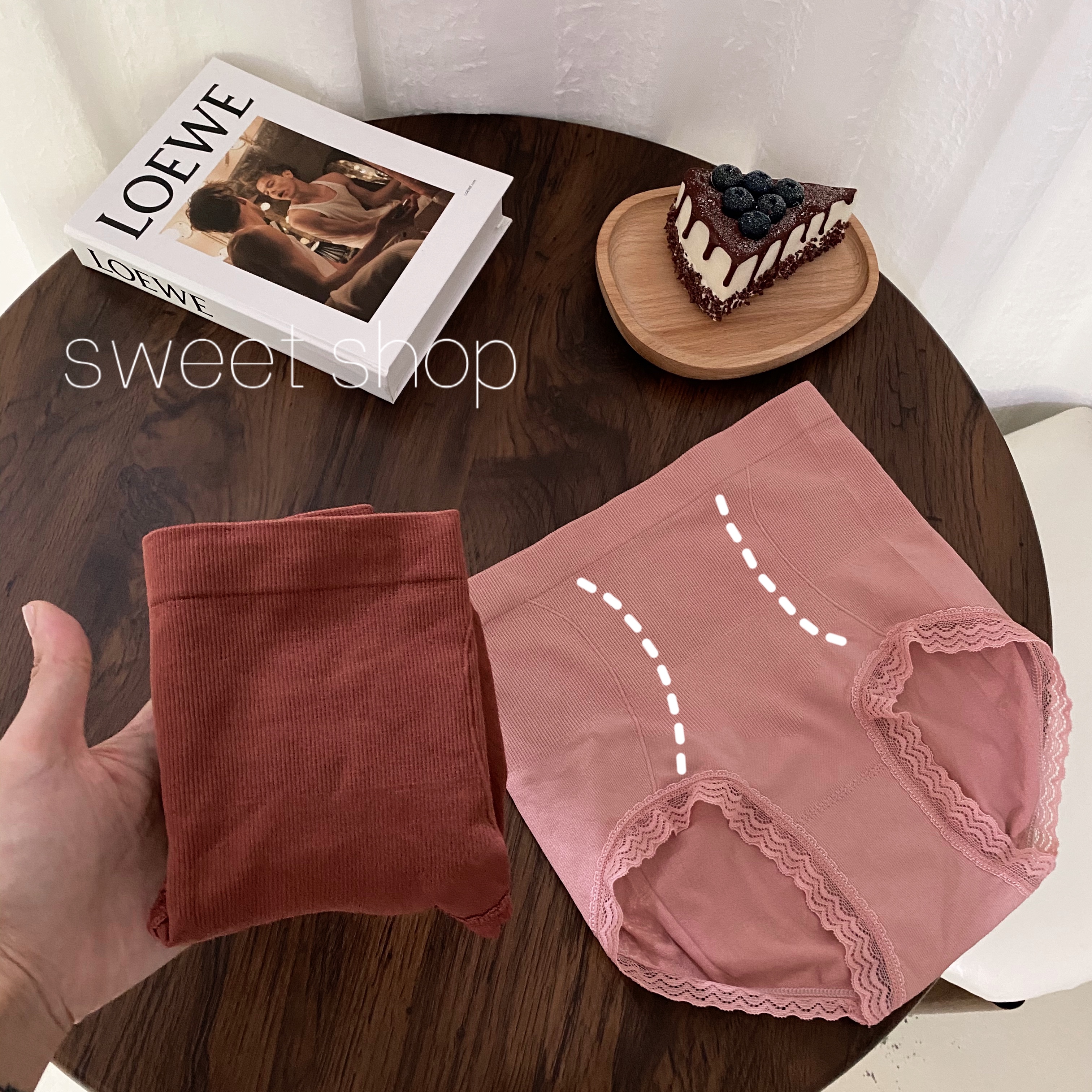 日系纯色女三角内裤本命红高腰