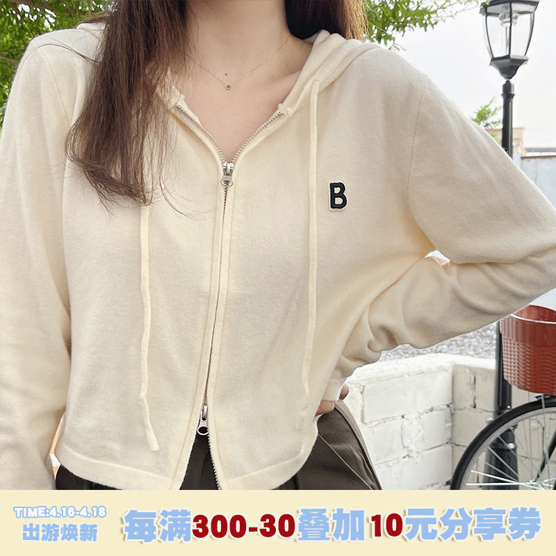 哒哒sama 叠穿超绝!双拉链连帽针织开衫短外套女秋款学院风上衣