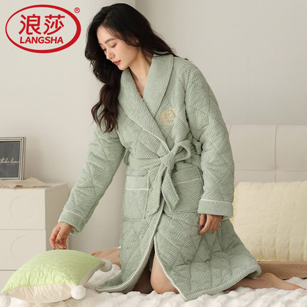 浪莎冬季新款珊瑚绒夹棉睡衣女款加绒加厚睡袍秋冬季加大码家居服