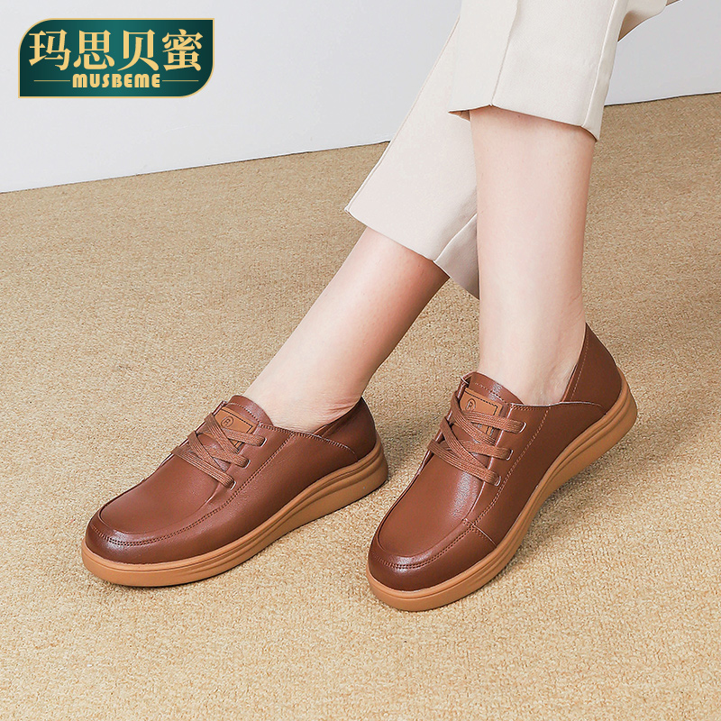 2025春秋新款软底深口圆头百搭大码平底单鞋休闲女鞋中年妈妈皮鞋