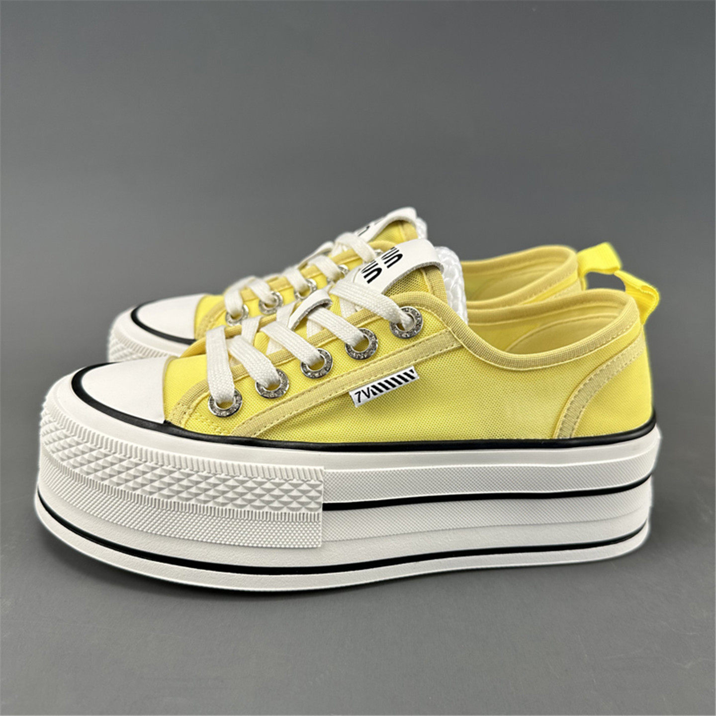 透气网鞋冰丝帆布厚底小白鞋女