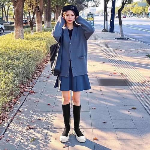切尔西靴女2024年新款网红爆款长筒靴厚底黑色小个子显瘦针织马靴