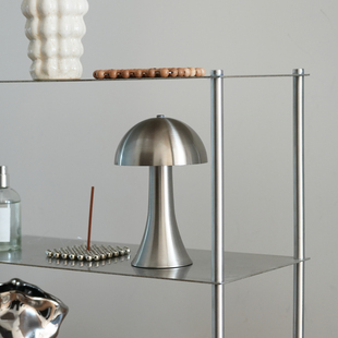 WULIHOME 现代不锈钢色小夜灯装饰灯扇装蘑菇造型装饰灯设计ins风