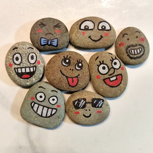 石头画成品手工鹅卵石画