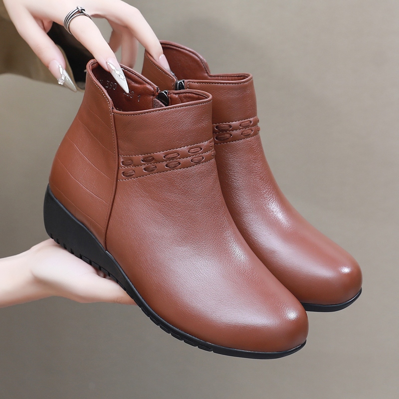 短靴女真皮平跟中老年加绒棉鞋