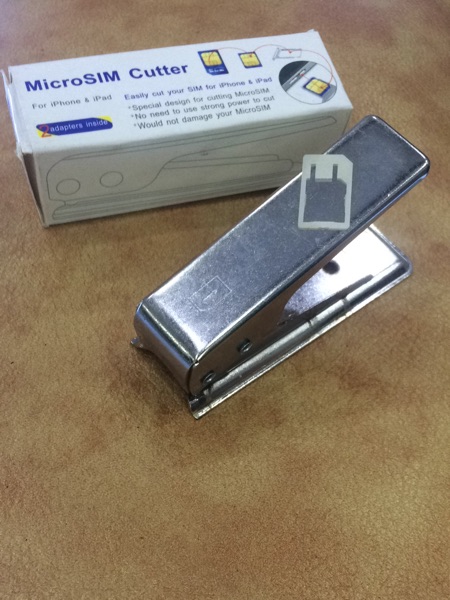 Pince pour cartes SIM - Ref 308494 Image 1