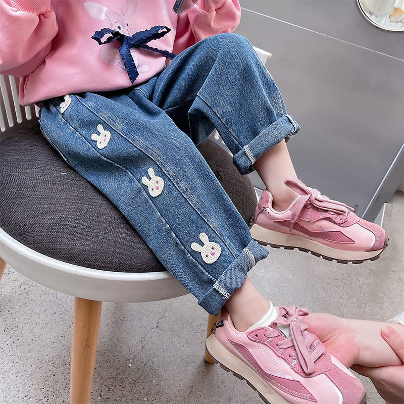 2023秋装女童绣花牛仔裤宝宝休闲裤韩版儿童裤子湖州织里童装