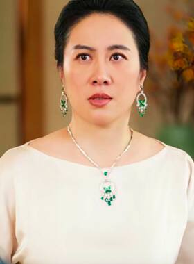 少夫人来自东北叶璇同款高档锆石蝴蝶水滴耳钉项链轻奢宫廷锁骨链