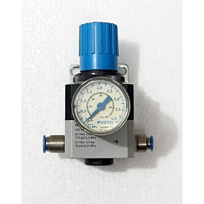 FESTO LRP-1/4-2,5 PNEUMATIC REGULATOR