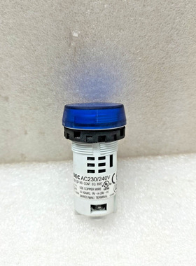 IDEC YW1P 面板安装蓝色 LED 飞行员灯 AC 230/240V - 批量 7 件