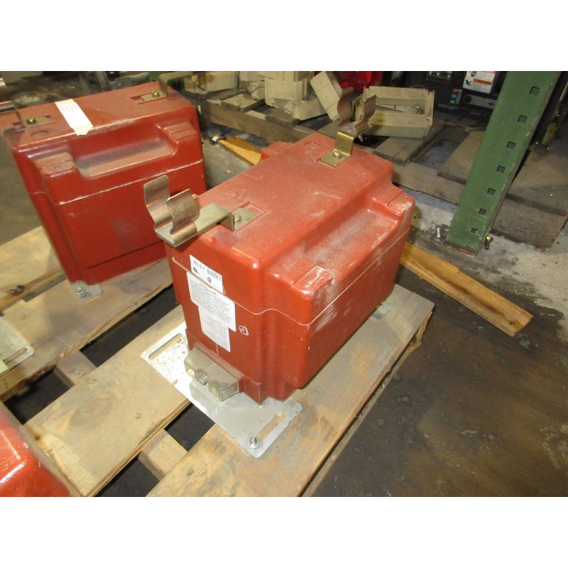 仪器 变压器 电压变压器 PTG5-1-110-SD01113F Pri: 7620V