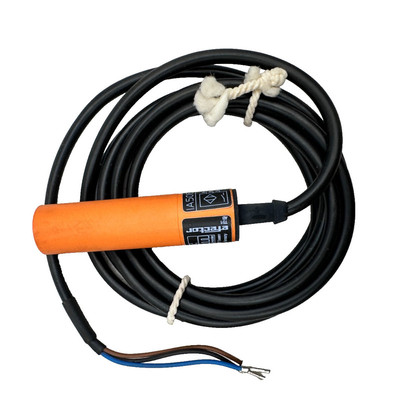 IFM IA5082 IA-3010-BPKG PROXIMITY SWITCH NEW NO BOX