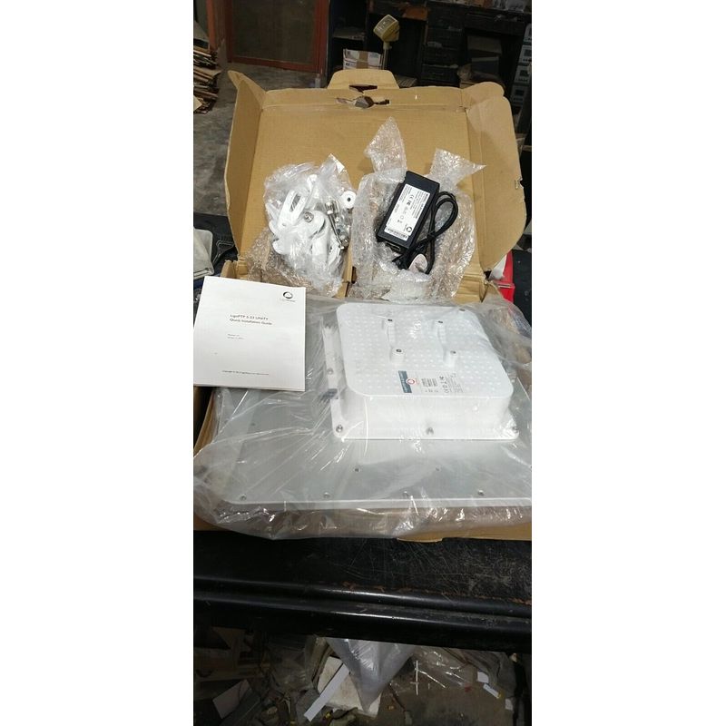 LigoWave LigoPTP 5-23 UNITY 5GHZ PTP 集成回程发射器控制器