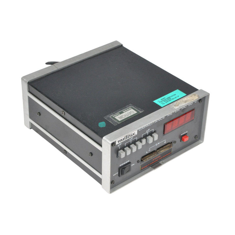 METRIX CAPACITANCE METER DC 50 C, ISO 9000 220V