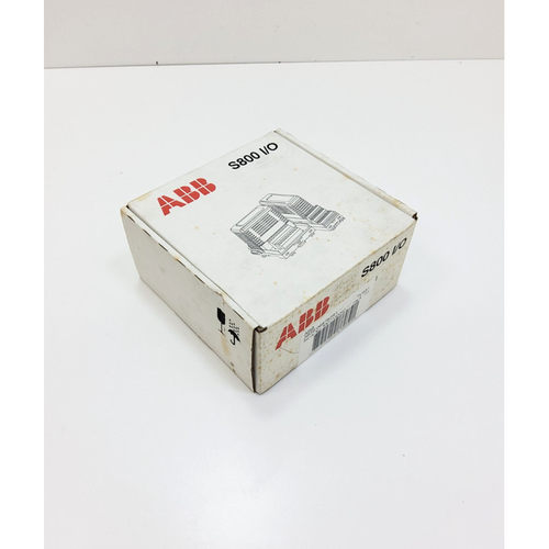 ABB 3BSE068782R1 / TU851 模块可编程式逻辑控制器处理器