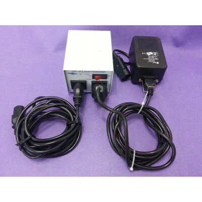 Philmore ST-100 100 瓦 110 至 220 VAC 升降 Transfo,二手