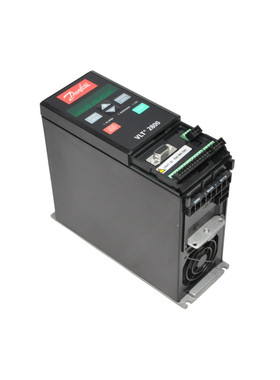 DANFOSS inverter VLT2800, VLT2807PT4B20SBR1DBF00A00C1, 131Z8