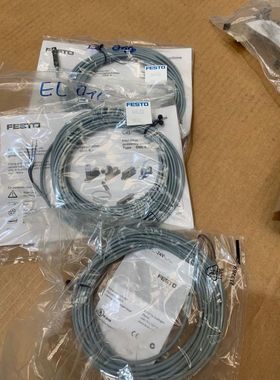 1 x Festo Proximity sensor SME-8-O-K-LED-24 160251