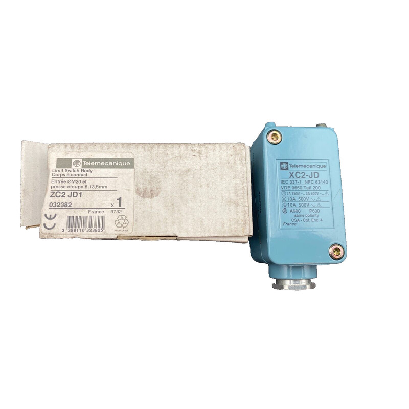 1pc x TELEMECANIQUE ZC2JD1 032382 CORPS A CONTACT