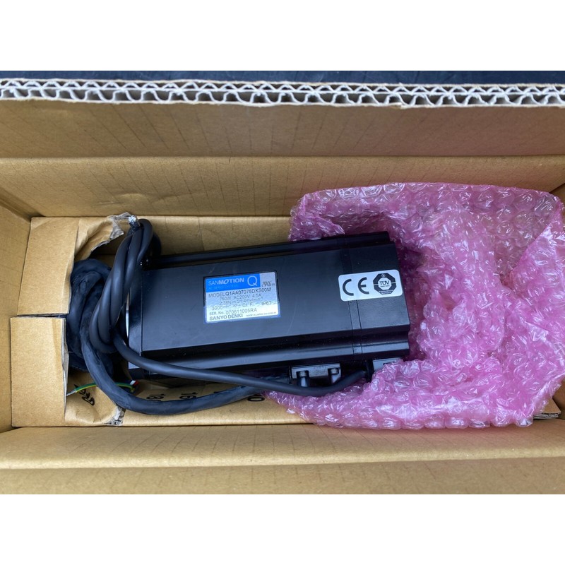 SANYO DENKI Q1AA07075DXS00M 750W AC200V 4.5A 2.38NM 21.4MV/M