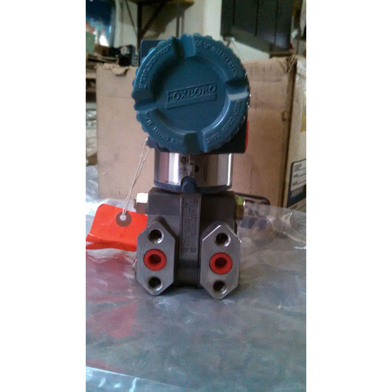 Foxboro IDP10 D/P 压力变送器 HHT 传感器控制器仪表