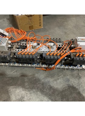 Colonne serie de 40 x Coval Mini Integrated Vacuum Pump LEM6