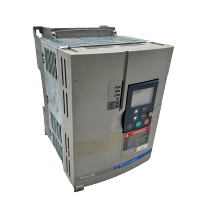 Telemecanique ATV38HU18N4 Altivar 38 0.75kW 1HP Dimmer Frequ