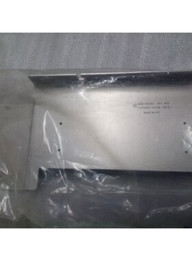 AMAT 0041-02032 Bracket 安装扩展器 带 LOTO 盒 200 毫米,全新