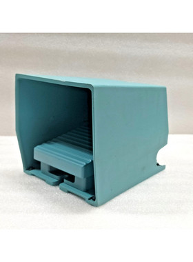 SCHNEIDER XPEM611 单脚开关带盖 IP66