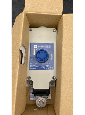 TELEMECANIQUE XY2 CH13250 ARRET D'URGENCE A COMMANDE PAR CAB